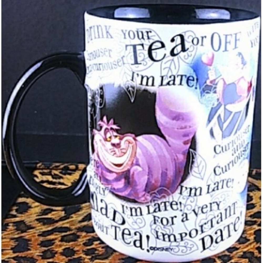 Disney Alice in Wonderland Mad Hatter Cheshire Cat Coffee Mug Black Interior